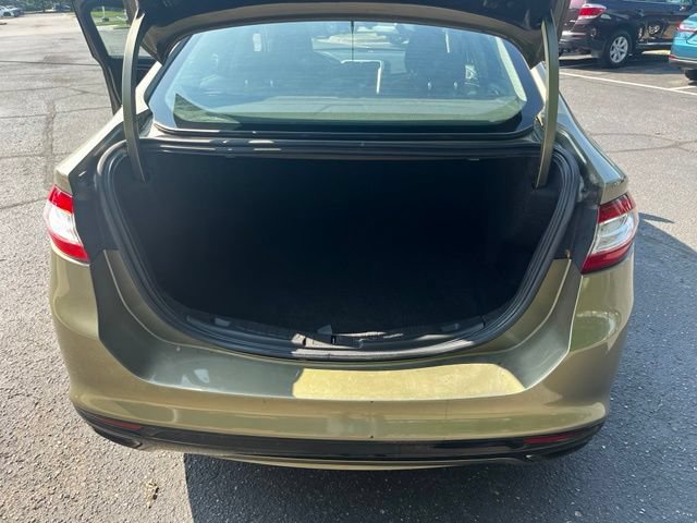 Used 2013 Ford Fusion SE FWD image 13