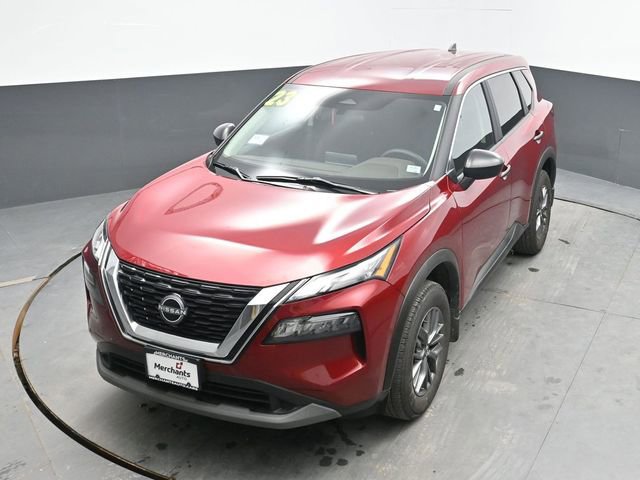 Used 2023 Nissan Rogue S FWD image 23