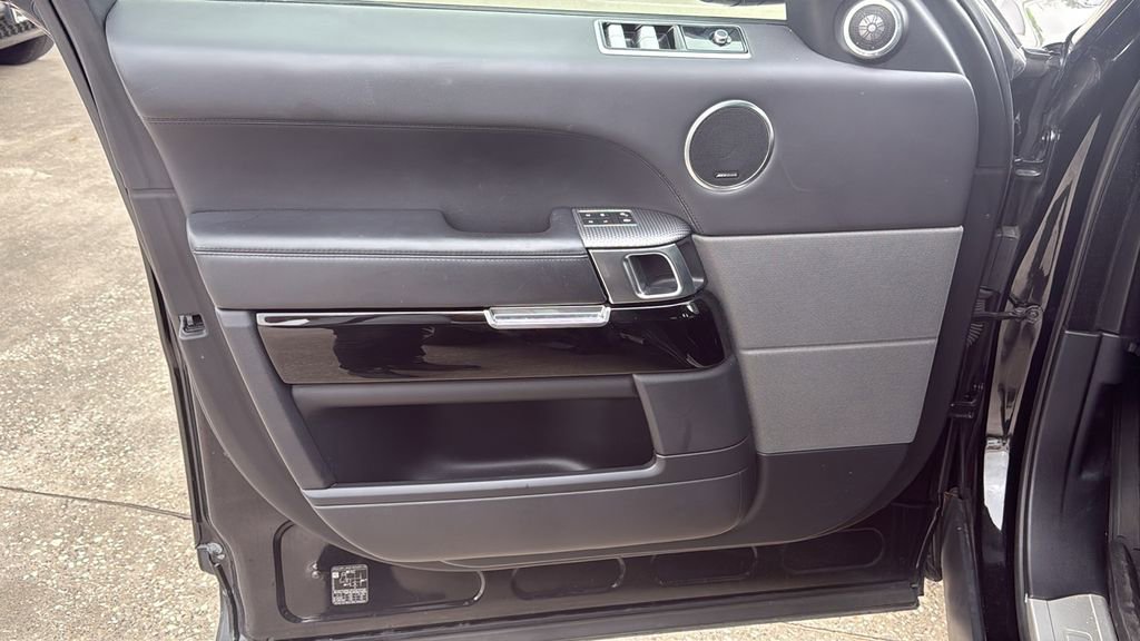 Used 2019 Land Rover Range Rover Sport Supercharged image 5