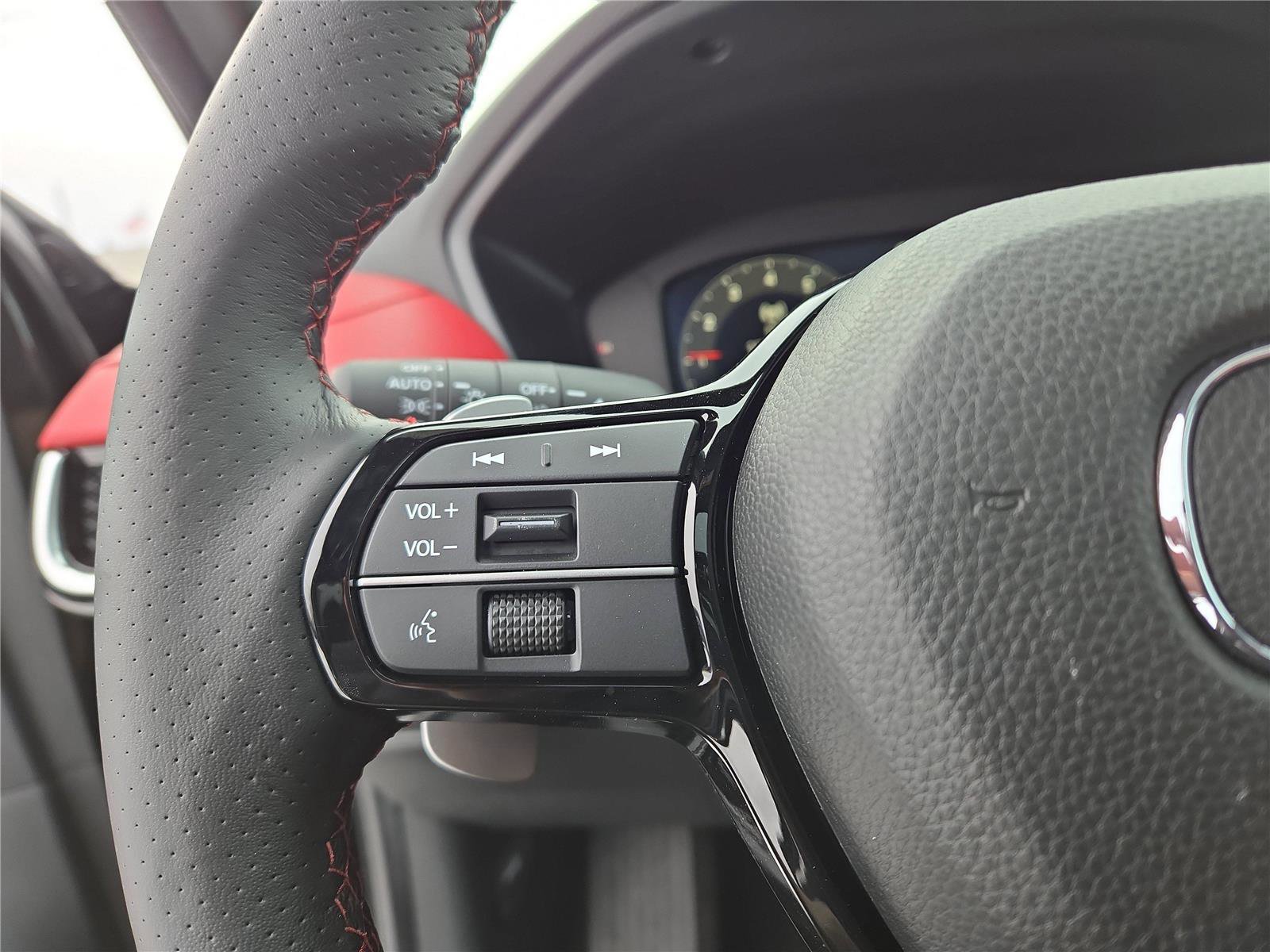 New 2025 Acura ADX A-Spec image 13