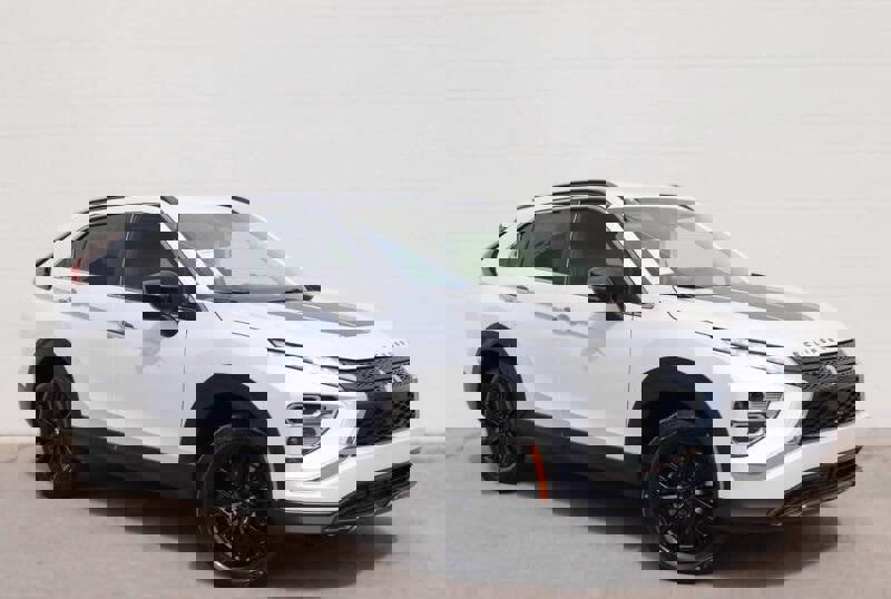 New 2025 Mitsubishi Eclipse Cross Black Edition video 1