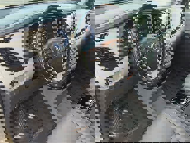 Used 2020 Toyota Sienna XLE image 10