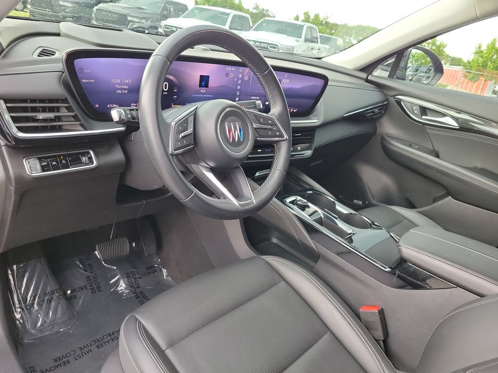 Used 2024 Buick Envision Preferred AWD/4WD image 9