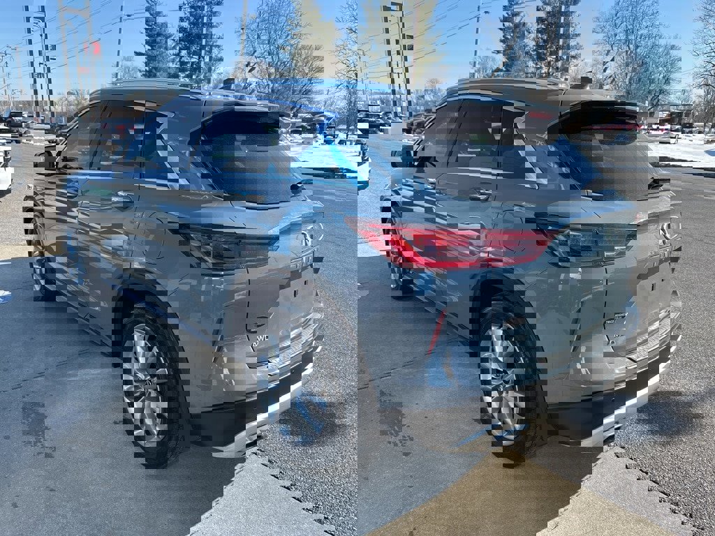 Used 2022 INFINITI QX50 Essential w/ Cargo Package image 6