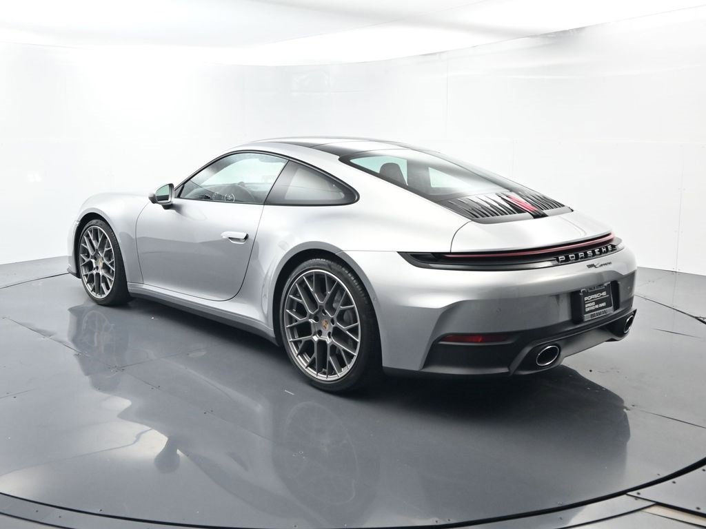 Certified 2025 Porsche 911 Carrera image 3