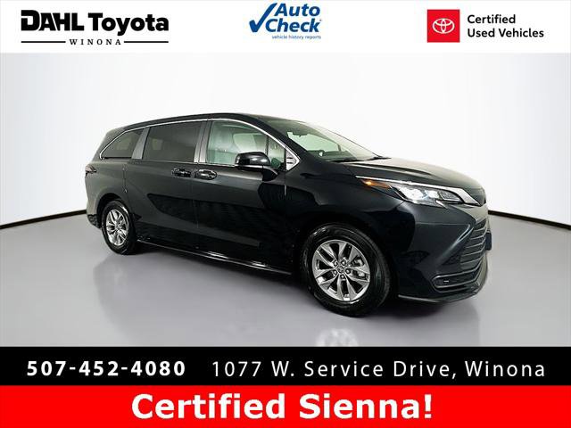 Used 2025 Toyota Sienna LE