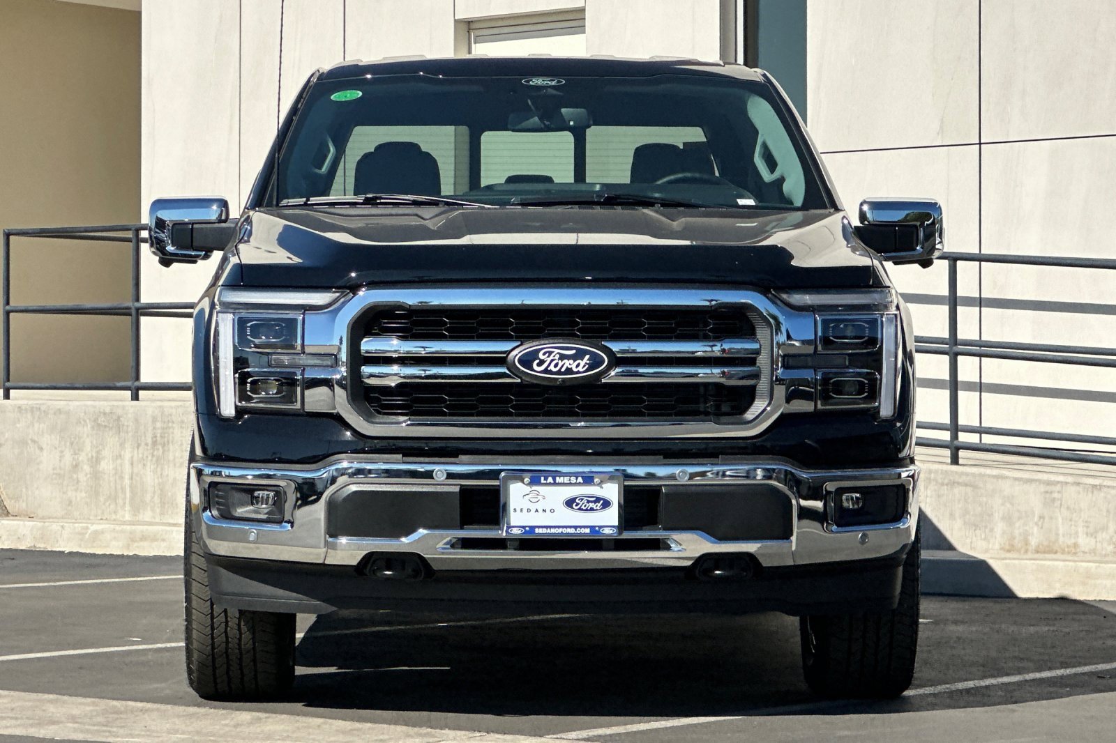 New 2025 Ford F150 Lariat w/ Equipment Group 502A High image 8