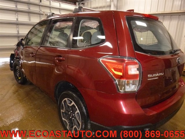Used 2017 Subaru Forester 2.5i image 3