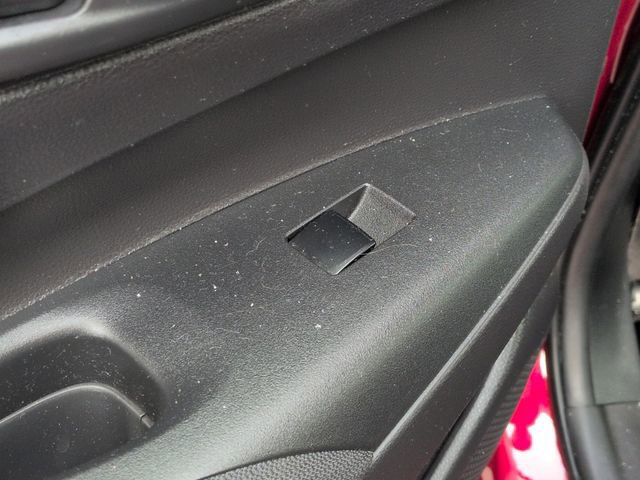 Used 2022 Toyota Corolla LE image 31