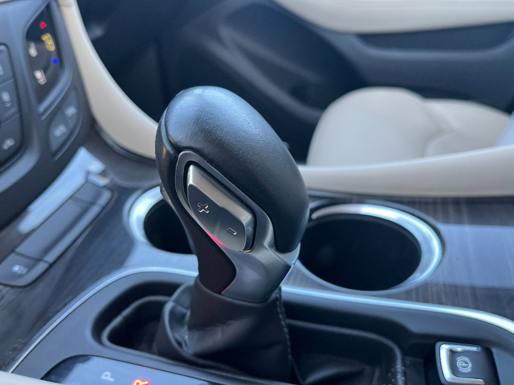 Used 2020 Buick Envision Premium w/ Driver Confidence Package image 25