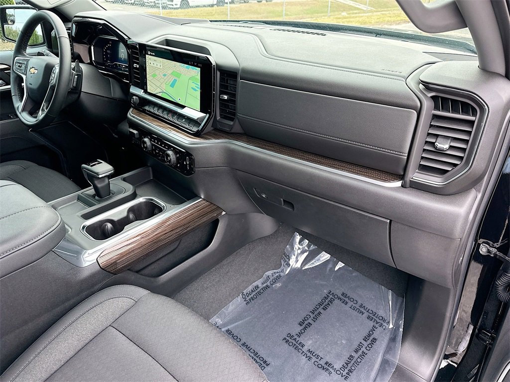 Used 2025 Chevrolet Silverado 1500 LT w/ All Star Edition Plus image 29