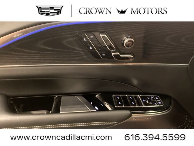 Certified 2024 Cadillac Lyriq Sport w/ LPO, Floor Liner Package AWD/4WD image 20
