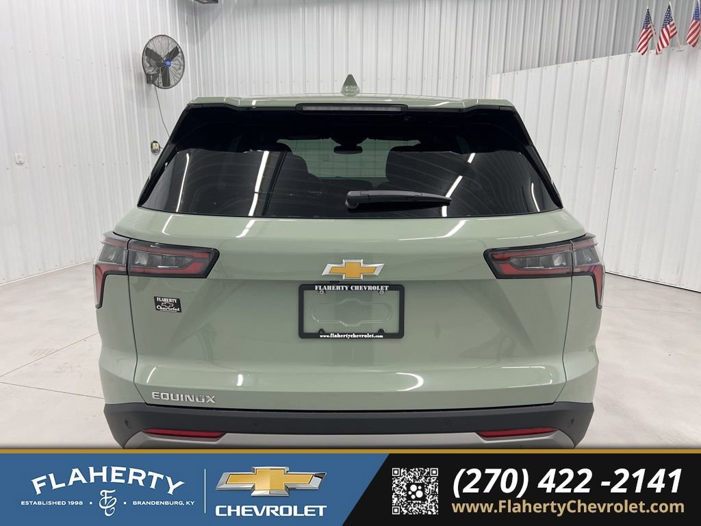 New 2026 Chevrolet Equinox LT image 4