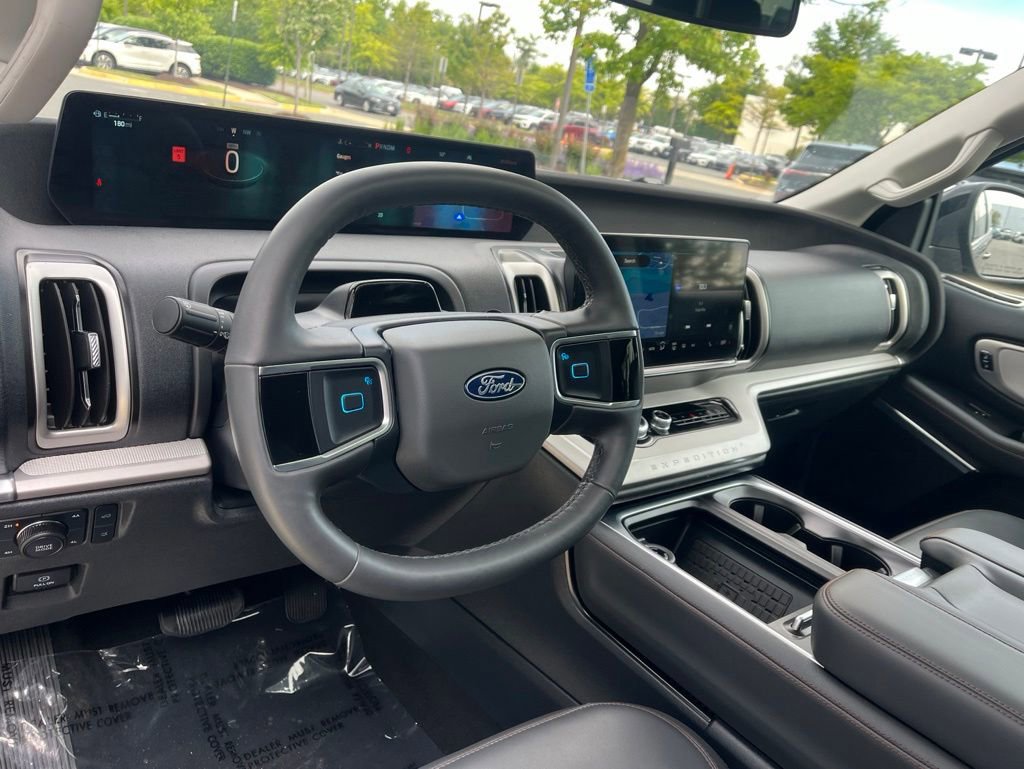Certified 2025 Ford Expedition Max Active AWD/4WD image 26