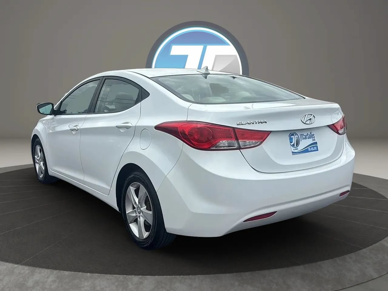 Used 2012 Hyundai Elantra GLS w/ Preferred Pkg 3 FWD image 12