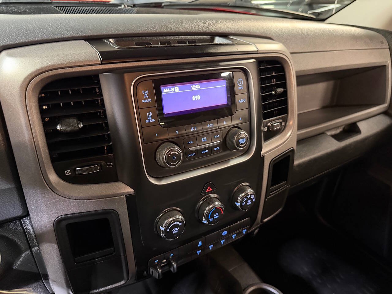 Used 2016 RAM 3500 Tradesman w/ Power & Remote Entry Group AWD/4WD image 29