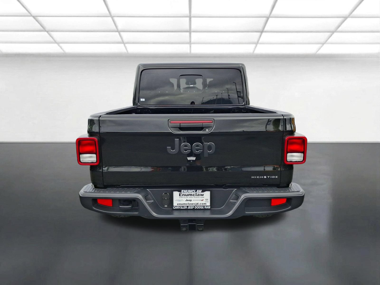 Used 2025 Jeep Gladiator Sport AWD/4WD image 4