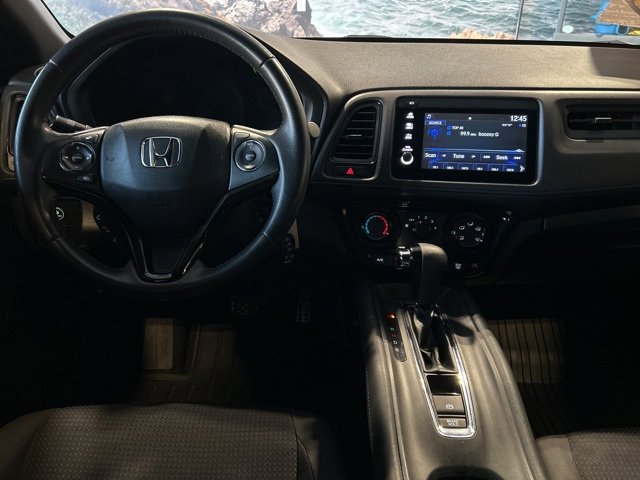 Used 2019 Honda HR-V Sport image 3