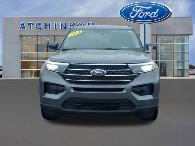 Certified 2024 Ford Explorer XLT AWD/4WD image 3