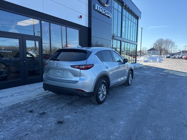 Used 2023 MAZDA CX-5 AWD 2.5 S w/ Preferred Package image 3