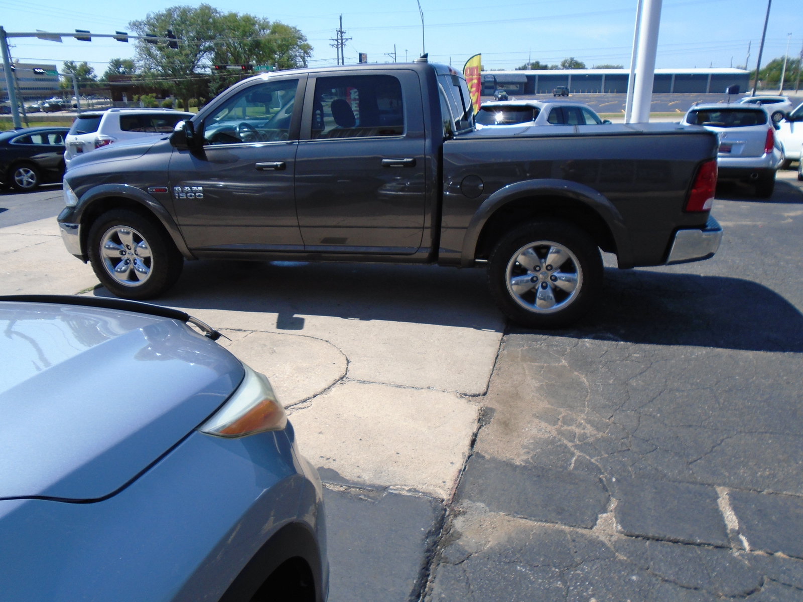 Used 2018 RAM 1500 Outdoorsman AWD/4WD image 5