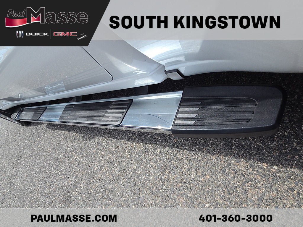 Used 2021 Chevrolet Silverado 1500 High Country w/ Technology Package AWD/4WD image 18
