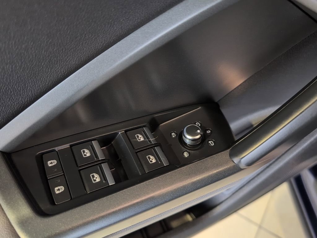 Used 2024 Audi Q3 2.0T Premium Plus w/ Premium Plus Package image 11