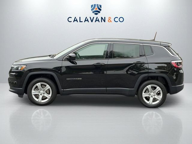 Used 2023 Jeep Compass Sport AWD/4WD image 4