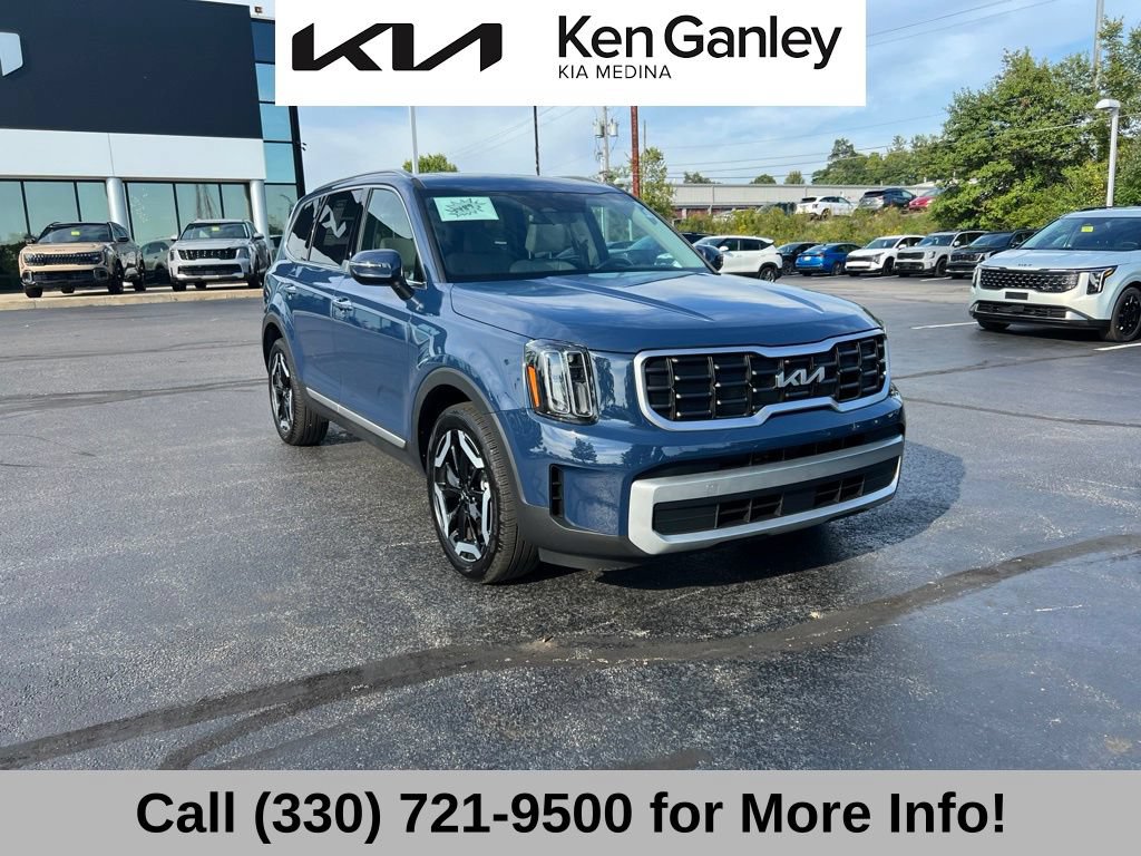 Certified 2024 Kia Telluride S w/ S Sunroof Package AWD/4WD image 6