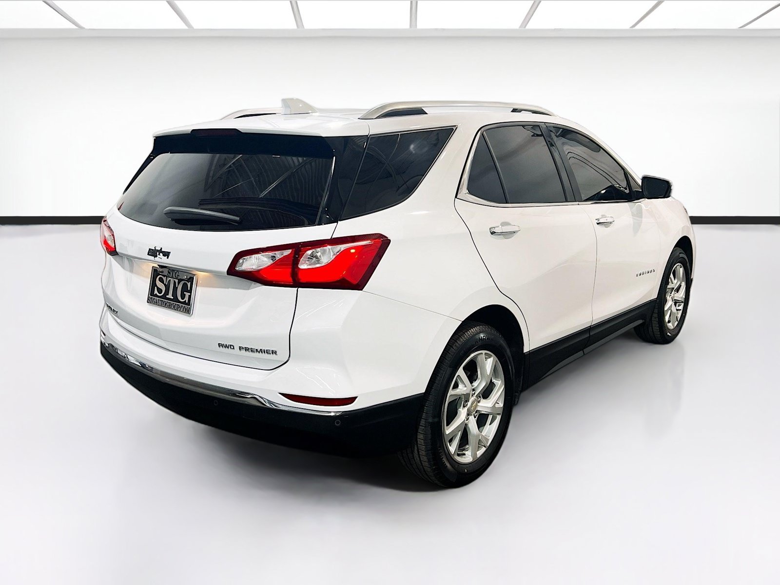 Used 2021 Chevrolet Equinox Premier AWD/4WD image 4