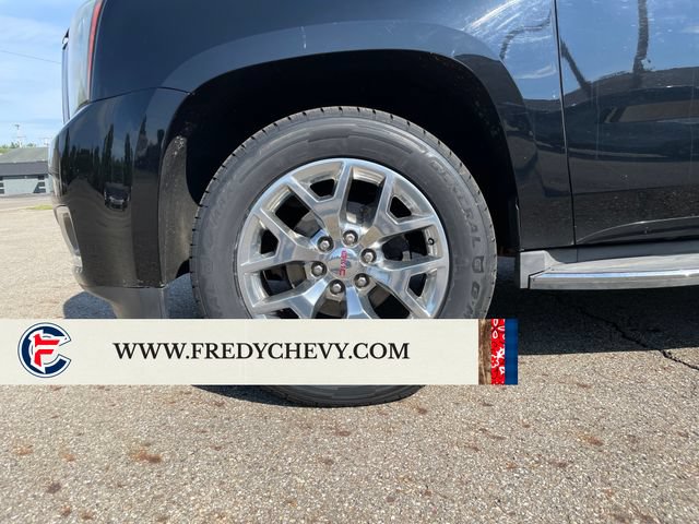Used 2015 GMC Yukon XL SLT w/ Open Road Package AWD/4WD image 29