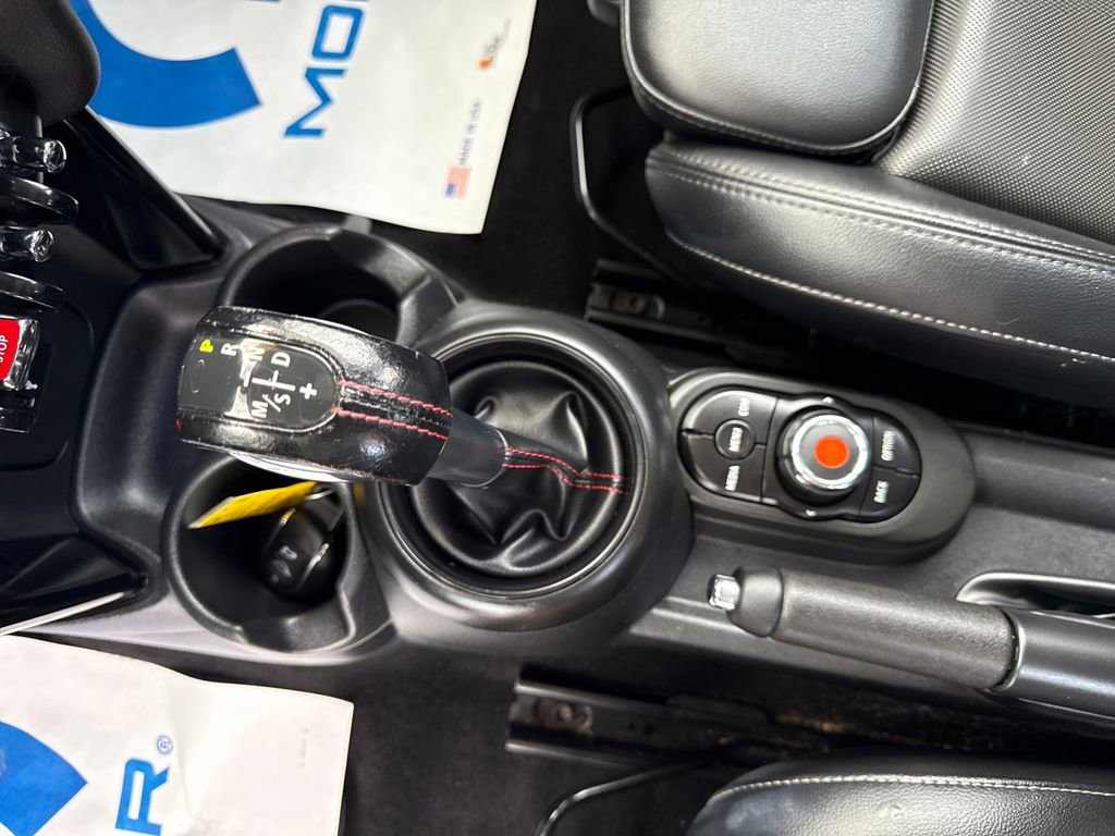 Used 2019 MINI Cooper S image 25