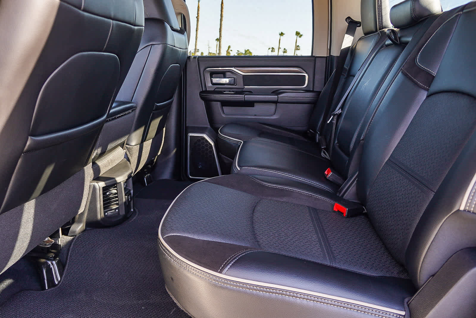 Used 2024 RAM 2500 Laramie image 21