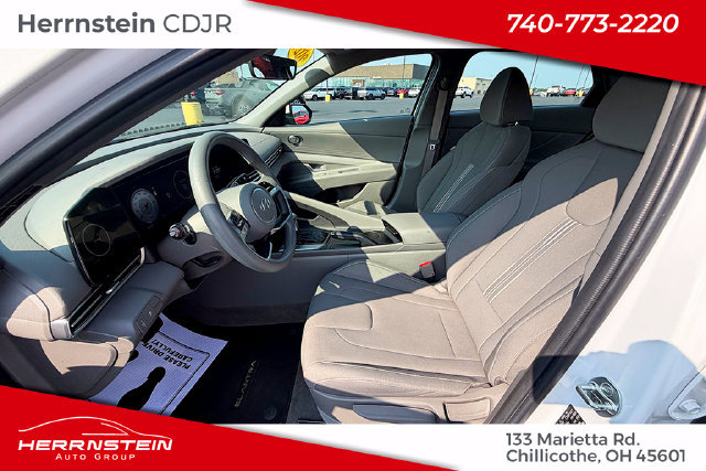 Used 2024 Hyundai Elantra SEL FWD image 7