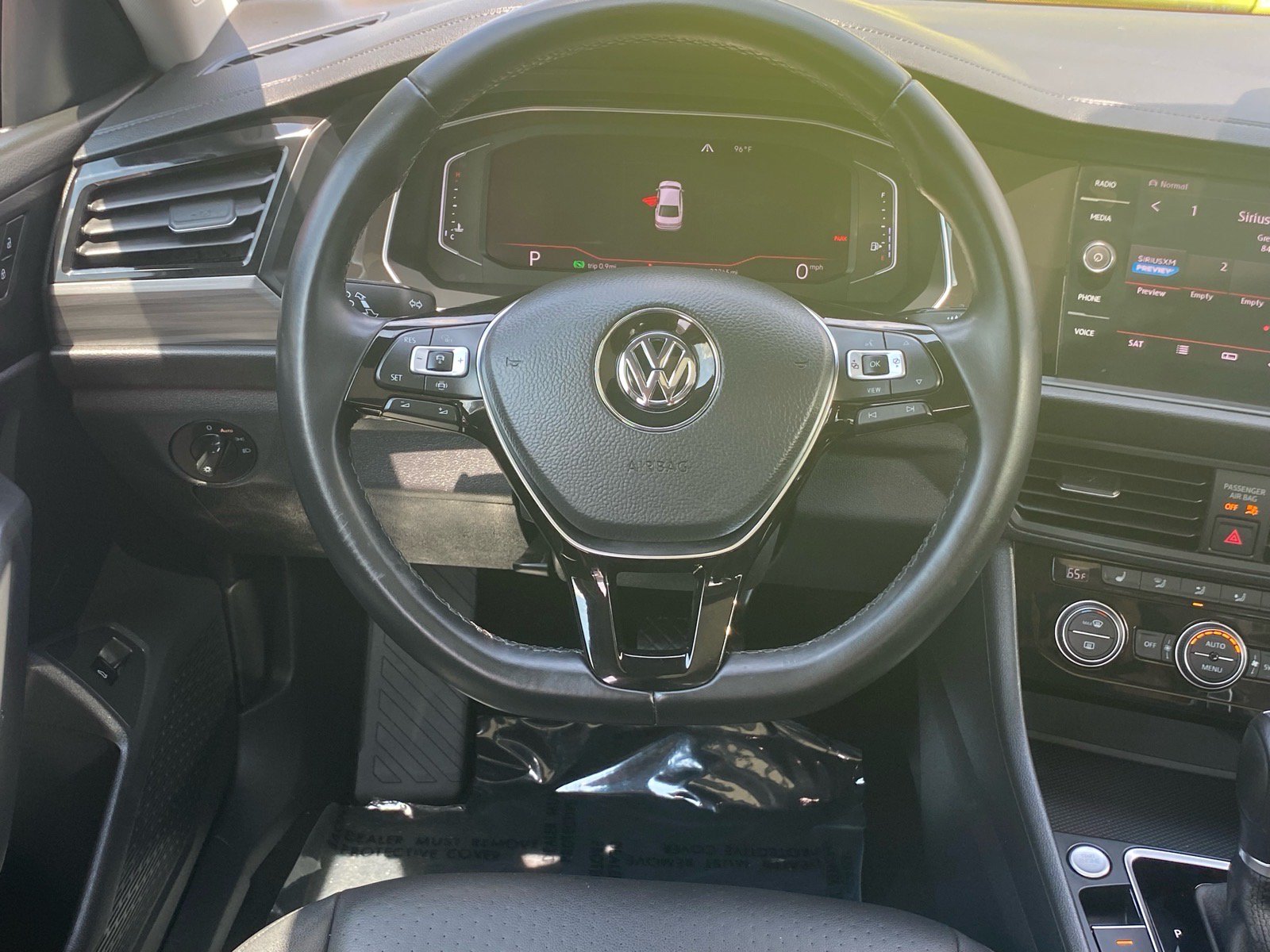 Used 2019 Volkswagen Jetta SEL FWD image 3
