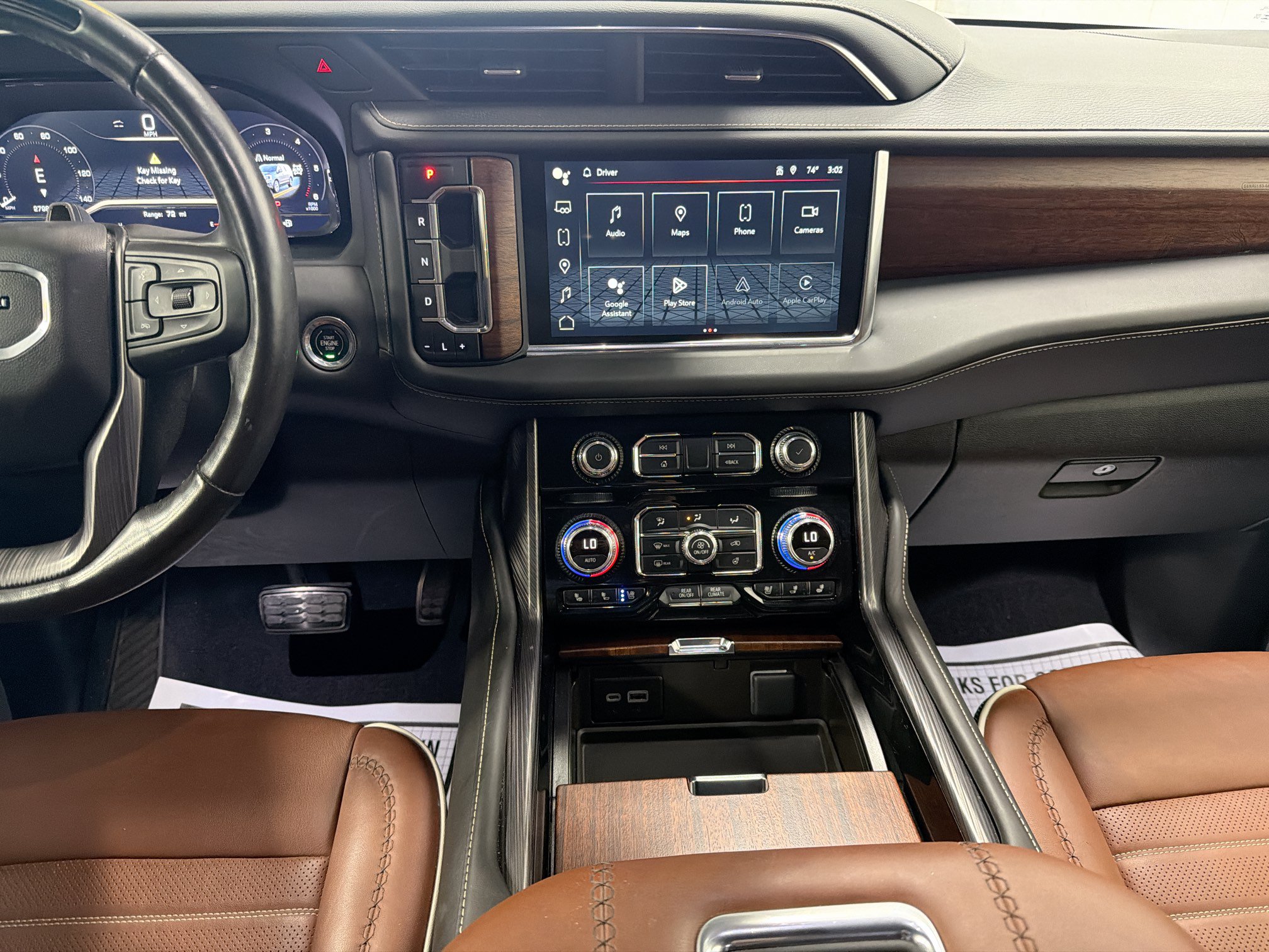Used 2023 GMC Yukon Denali Ultimate AWD/4WD image 20