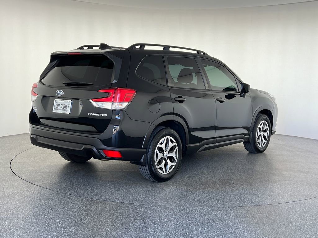 Used 2024 Subaru Forester Premium AWD/4WD image 4