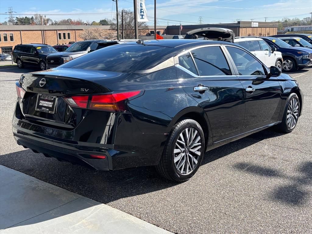 Used 2023 Nissan Altima 2.5 SV image 26