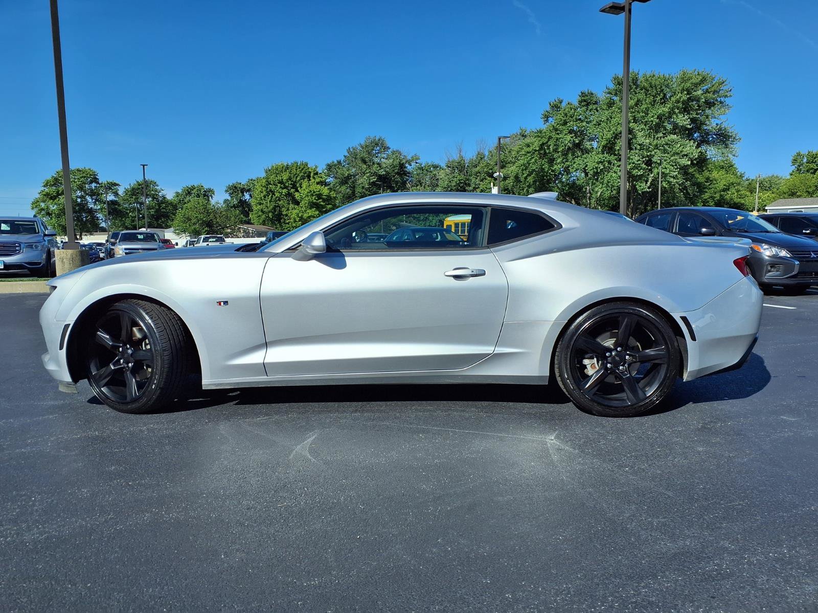 Used 2018 Chevrolet Camaro LT RWD image 29