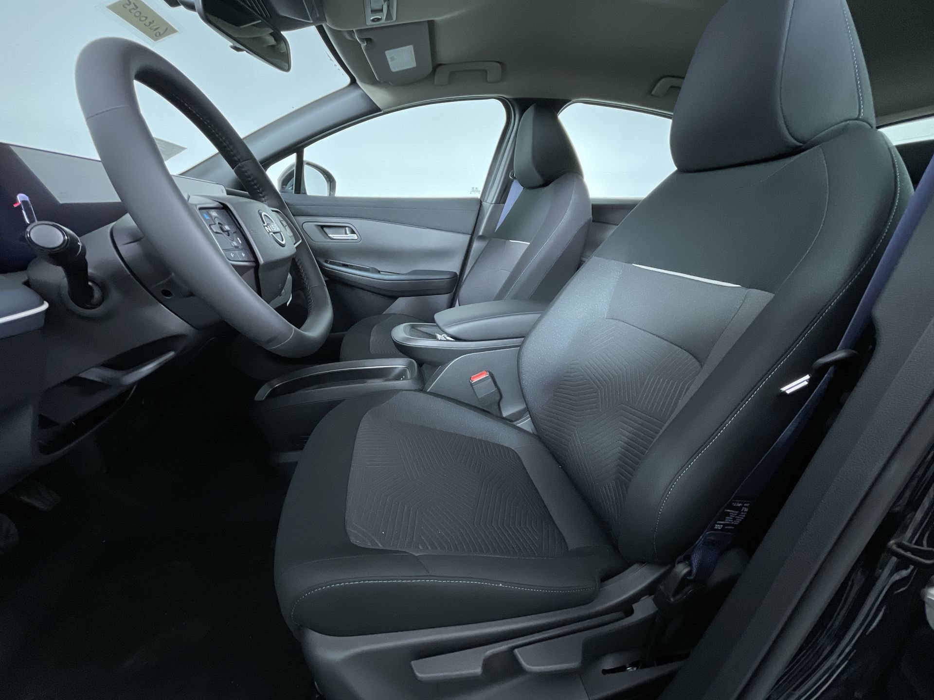 New 2026 Nissan Leaf w/ Floor Mat Package (S+) FWD image 15
