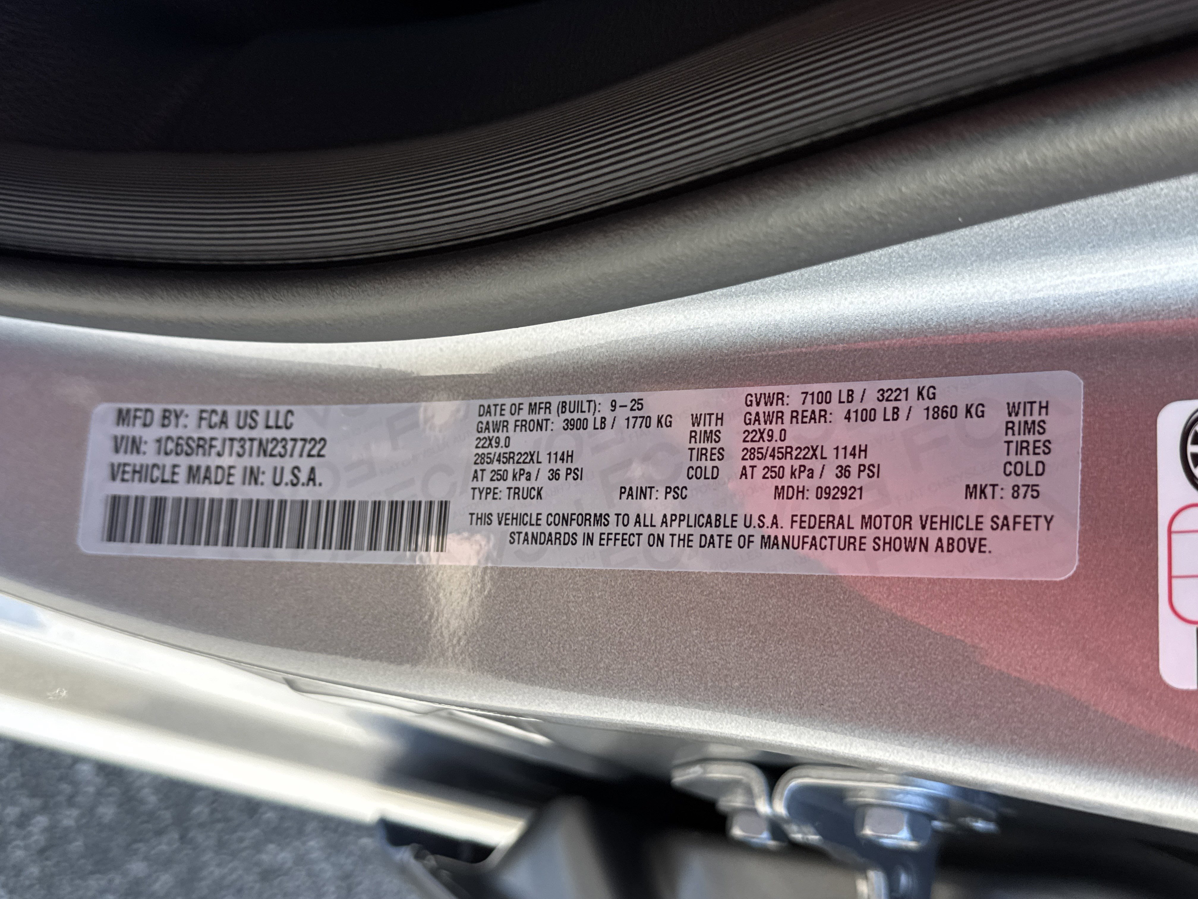 New 2026 RAM 1500 Laramie w/ Night Edition image 39