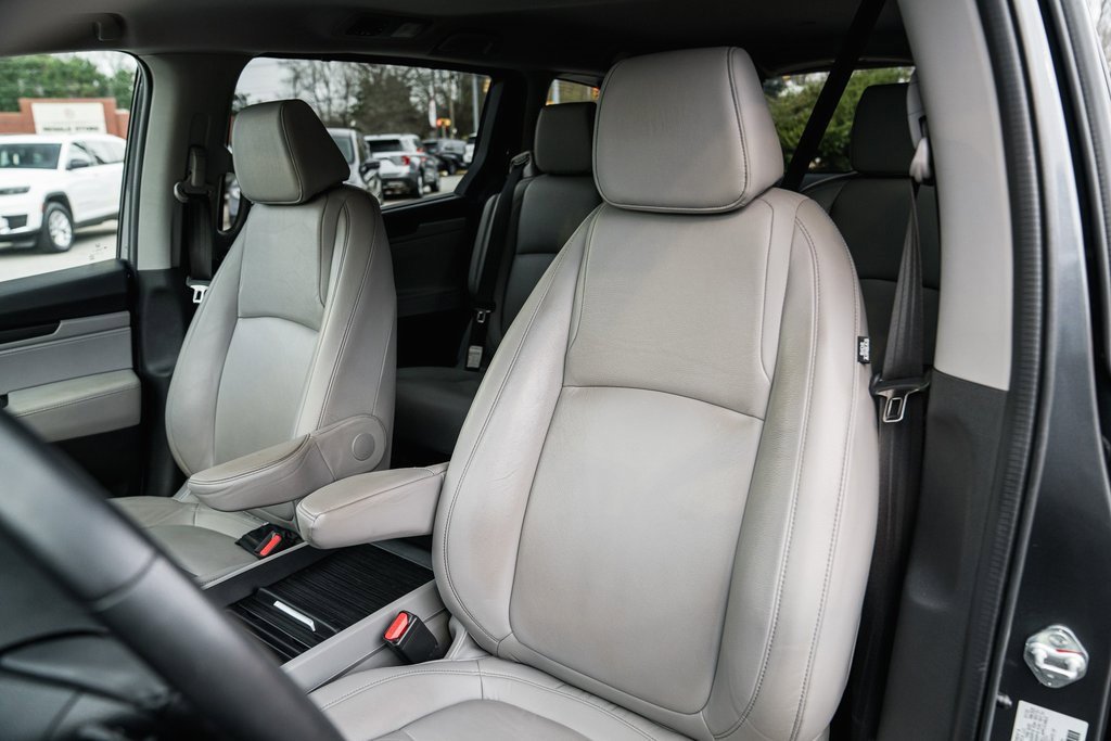 Used 2023 Honda Odyssey EX-L image 39