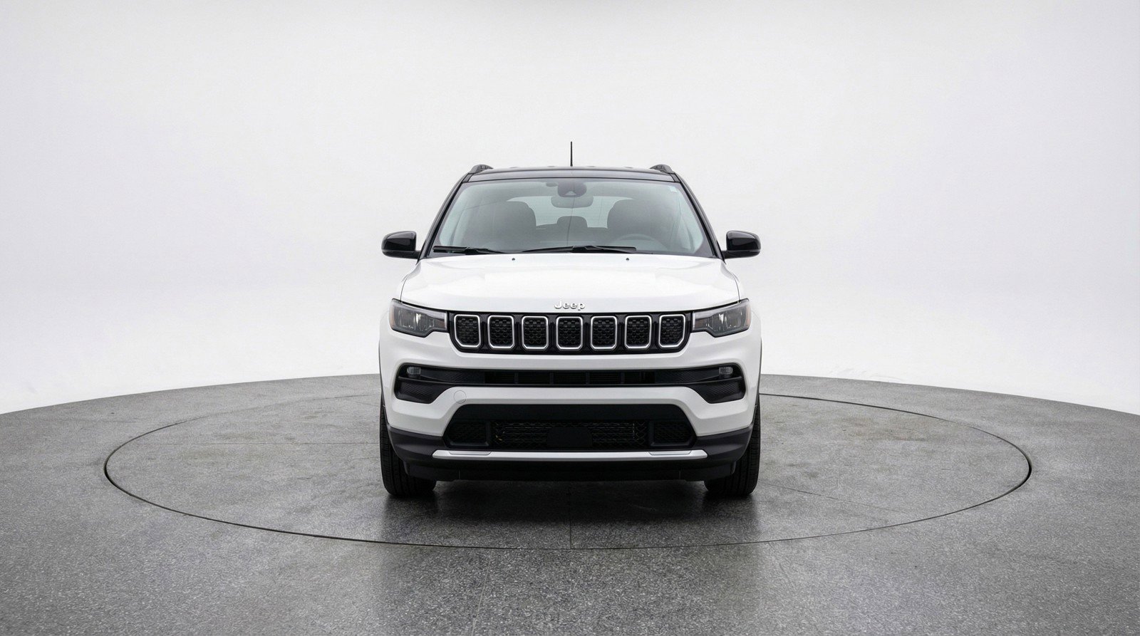 Used 2025 Jeep Compass Limited AWD/4WD image 2