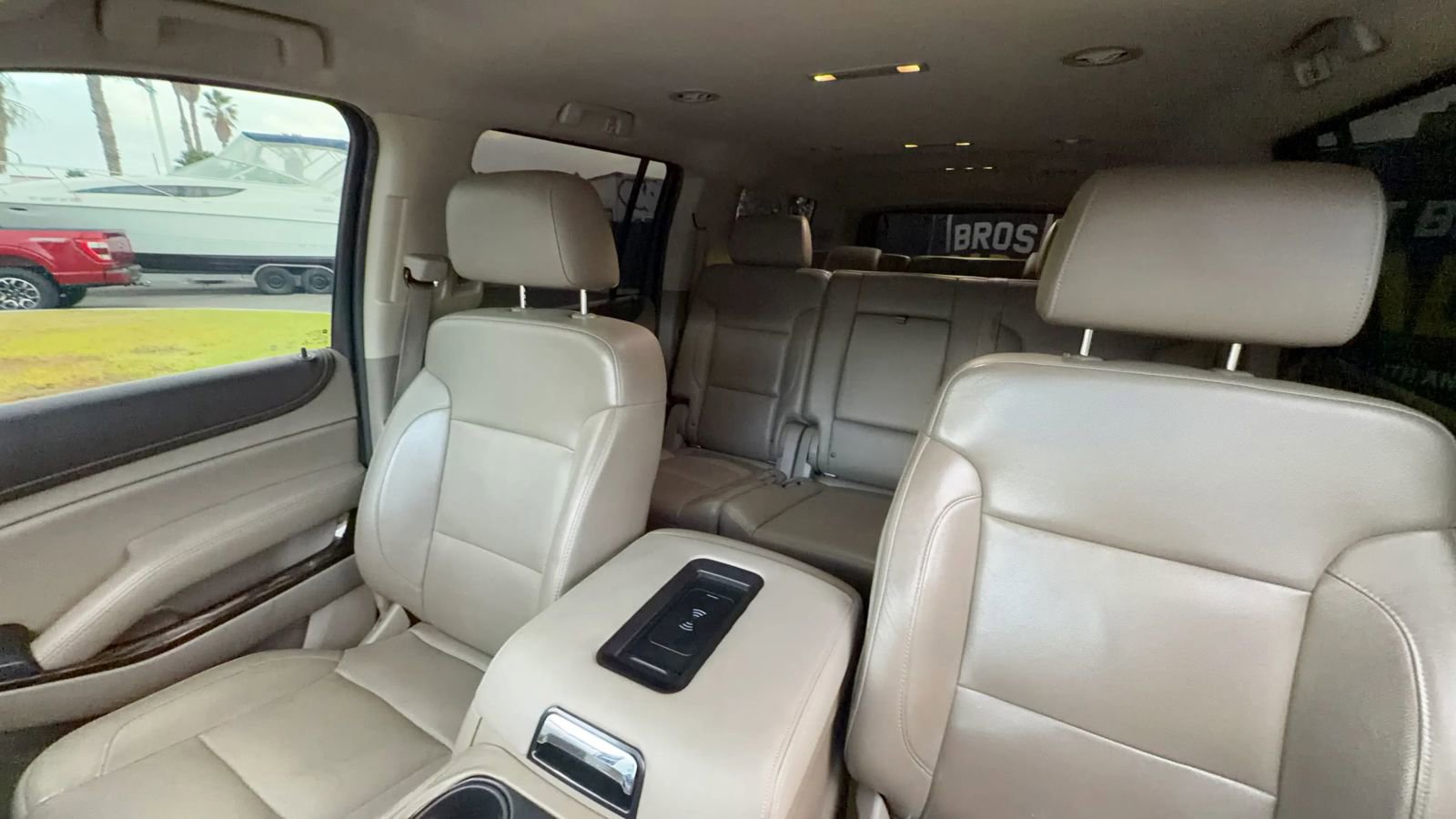 Used 2016 GMC Yukon XL SLT image 17