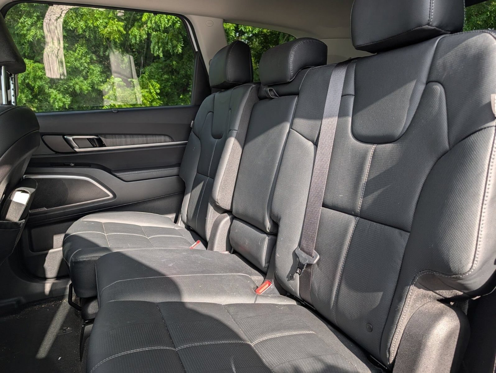 Used 2025 Kia Telluride EX AWD/4WD image 19