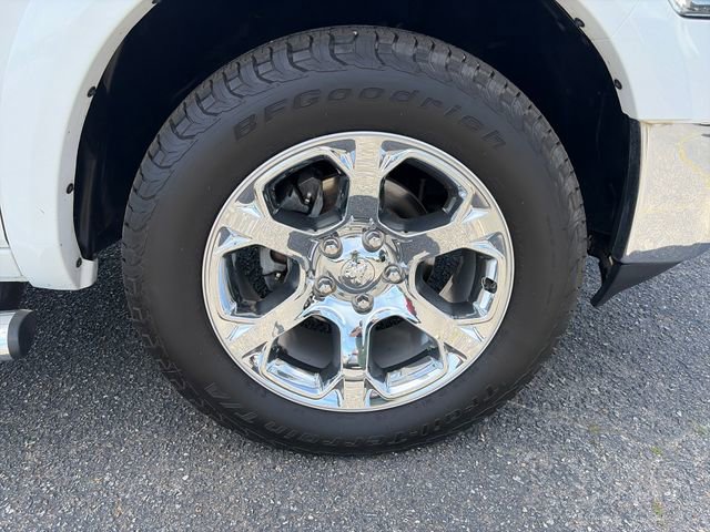 Used 2019 RAM 1500 Laramie w/ Convenience Group AWD/4WD image 11
