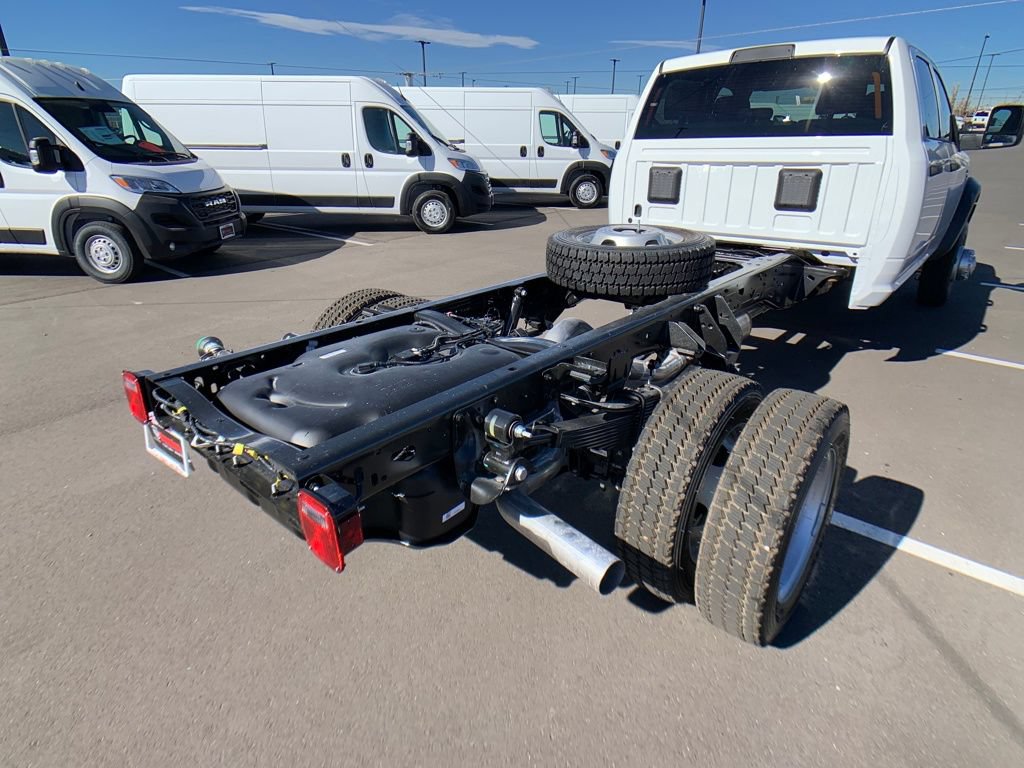 New 2026 RAM 5500 Tradesman w/ Chrome Appearance Group AWD/4WD image 33