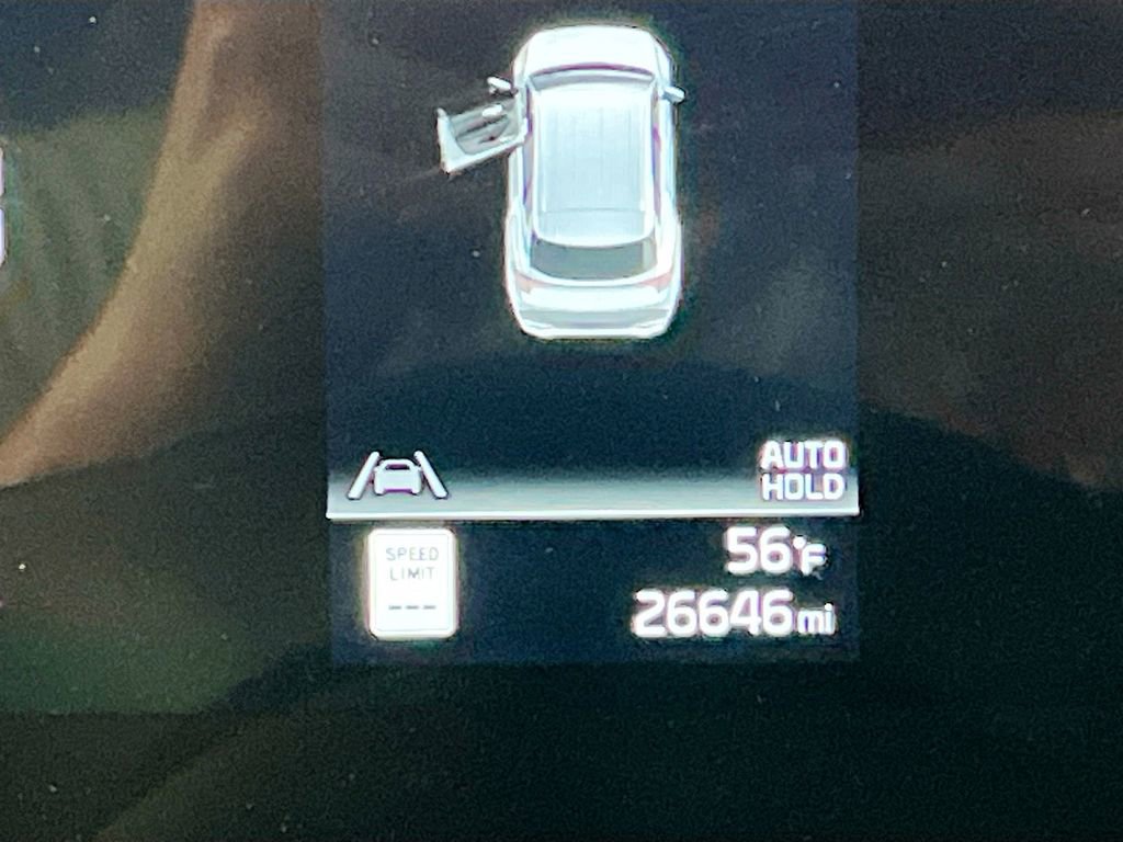 Used 2025 Kia Sportage X-Line w/ Premium Package image 12