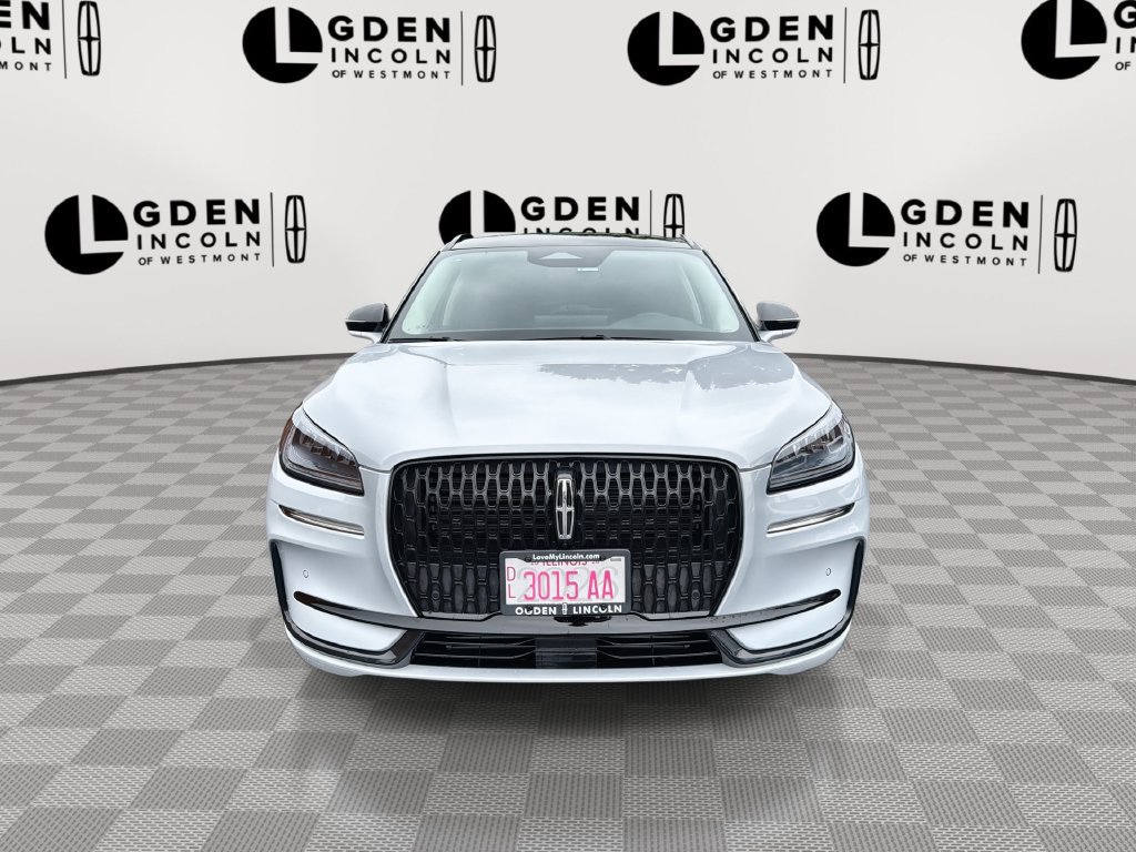 Used 2026 Lincoln Corsair Premiere AWD/4WD image 3