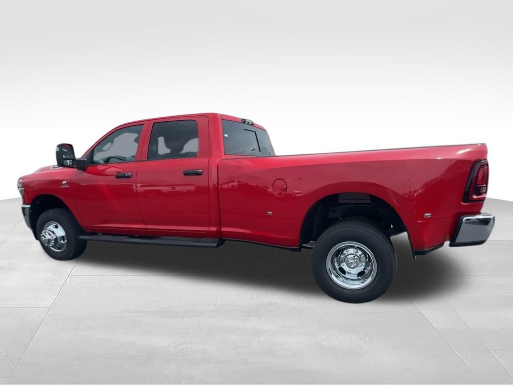 New 2026 RAM 3500 Tradesman AWD/4WD image 6
